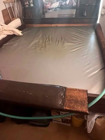 Photo of free king size waterbed (Coopers Gulch) #1