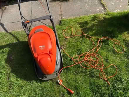 Photo of free FLYMO Easi-Glide 300V Lawnmower (Liverpool L17 near Jericho L) #2