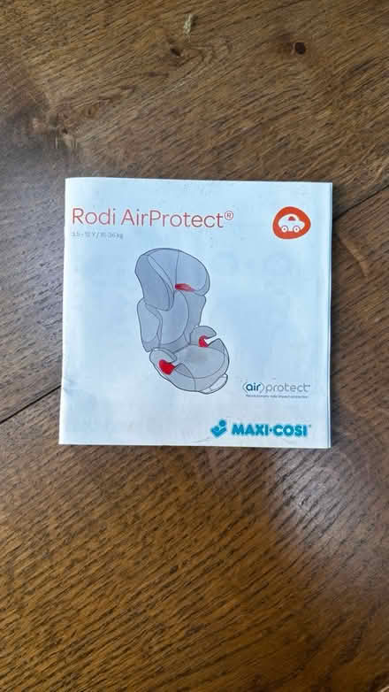 Photo of free Maxi Cosi child car seat (Larkhall) #2