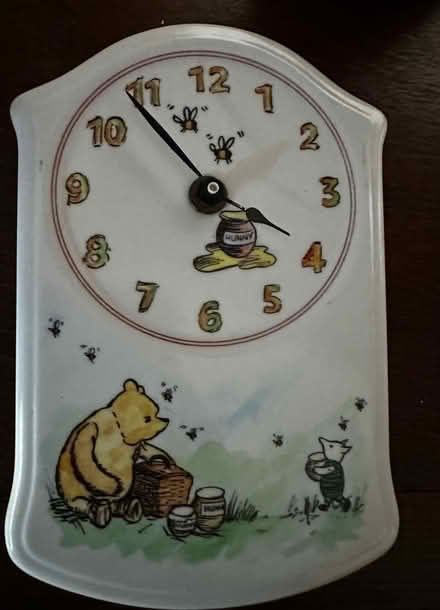 Photo of free Small Winnie the Pooh child’s clock (Knaresborough HG5) #1