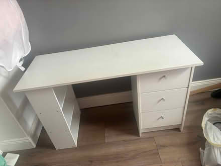 Photo of free Desk and chair (Ringsend Dublin 4) #2