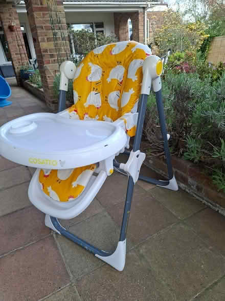 Photo of free High chair (Horsell Woking GU21) #1