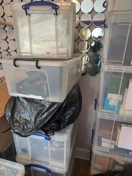 Photo of free Lots of household items (East finchley n2 0ph) #3
