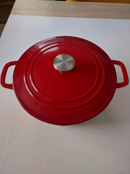 Photo of free 'Go Cook' cast iron pot (Killiney) #1