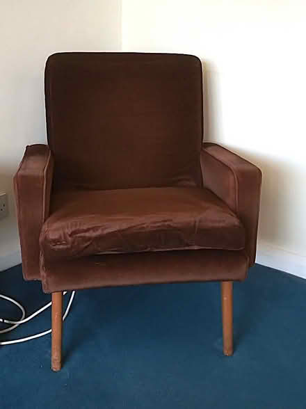 Photo of free Compact armchair in brown velvet (Winterbourne, Lewes. BN7) #1