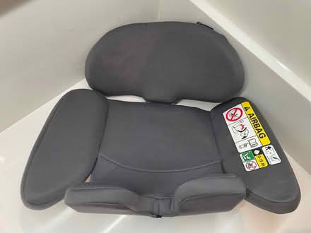 Photo of free Maxi Cosi newborn insert (Highgate N6) #1