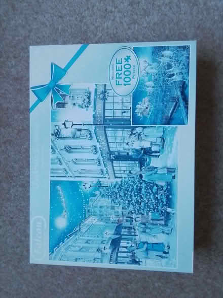 Photo of free Falcon de luxe 2 x 1000 piece Christmas jigsaw puzzles (Barton-on-Sea BH25) #3