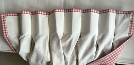 Photo of free Pair of red/white check curtains (Barkham RG41) #4