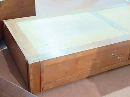 Photo of free Divan. (New Forest National Park SO51) #2