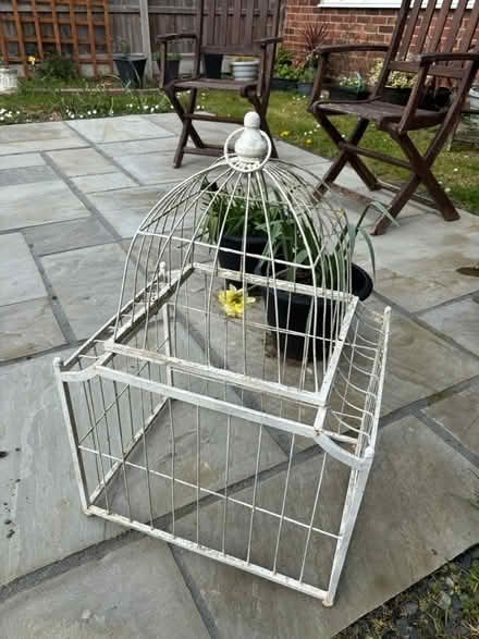 Photo of free Garden table and Bird cage (Datchworth SG3) #2