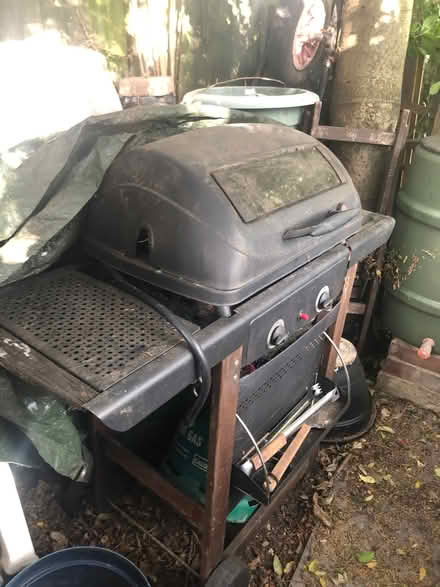 Photo of free Gas Barbecue (Winchmore Hill N21) #1