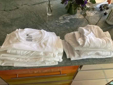 Photo of free 10x large white t-shirts (Davis) #1