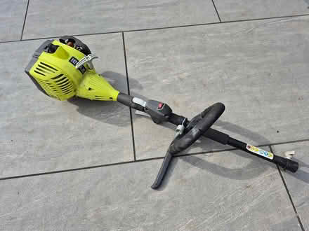 Photo of free ryobi petrol strimmer head (newhall swadlincote) #2