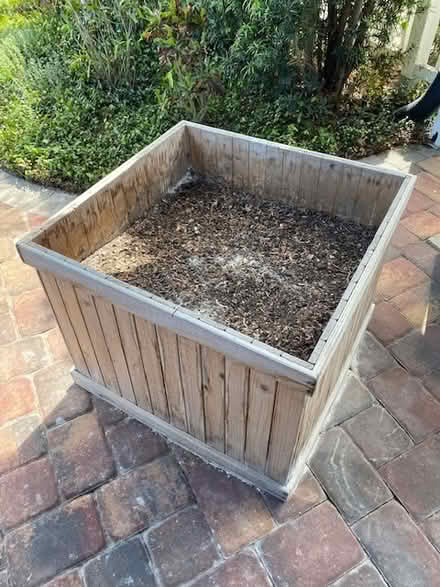 Photo of free Quality Cedar Planting Box (Bay Crest Park) #1