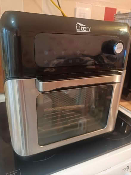 Photo of free Utan Air Fryee (Lee-on-the-Solent PO13) #2