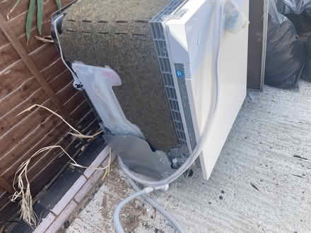 Photo of free Old Bosch dishwasher (Godalming) #4