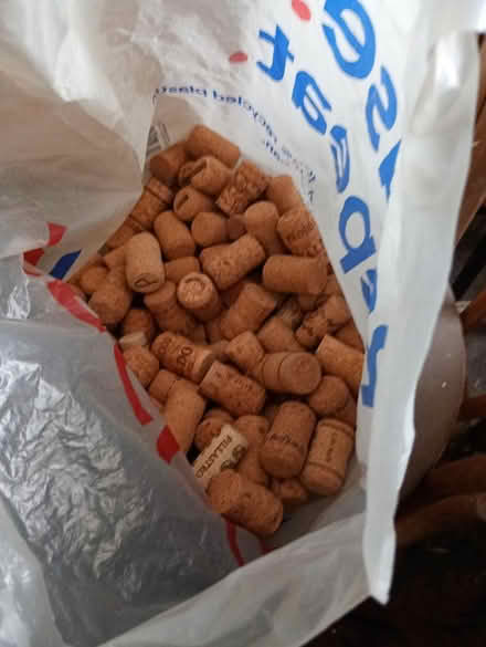 Photo of free Aprox 100 Wine bottle corks (Loughton & Woodford IG10) #1