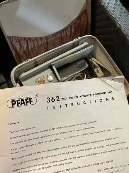 Photo of free Old Pfaff sewing machine (NW West Chicago) #1