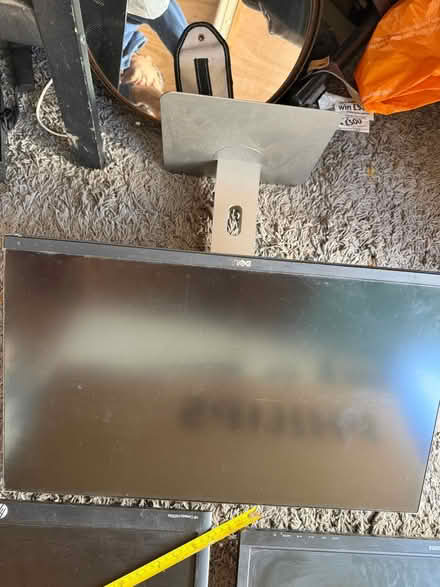 Photo of free Computer Monitors (Croydon) #1