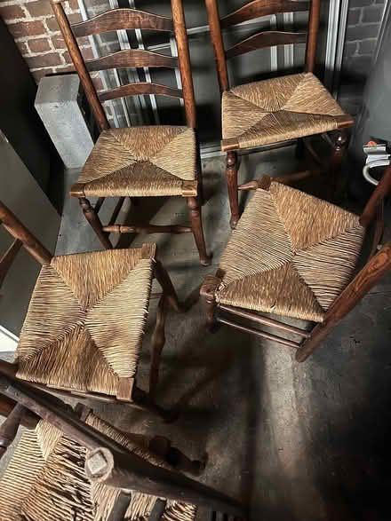 Photo of free 6 wicker dining chairs (W Wash park) #1
