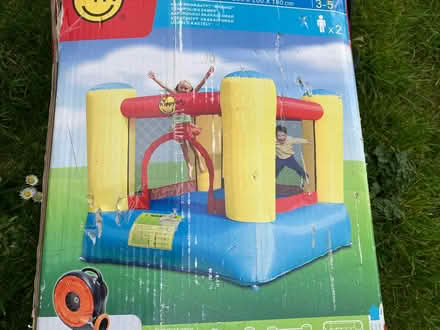 Photo of free Small bouncy castle (Oakridge - RG21) #1