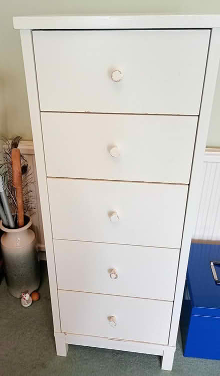 Photo of free Small cream chest of drawers (BH22 0PD) #1