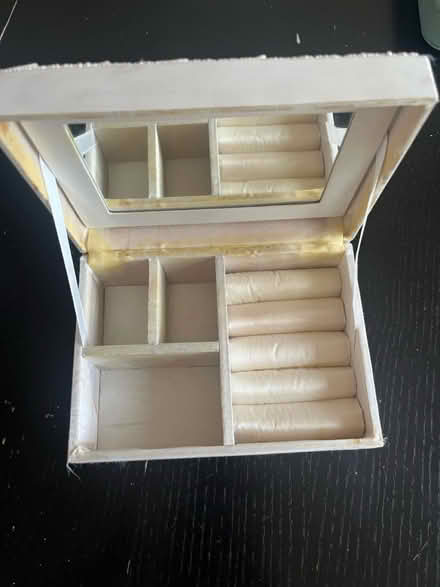 Photo of free Jewellery box (East Chesterton CB4) #2