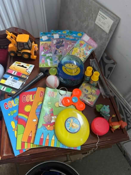 Photo of free Assorted Kids Party Bits (Woodside SE25) #2
