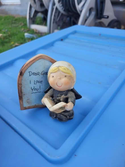 Photo of free Figurines (Winfield Park NJ) #1