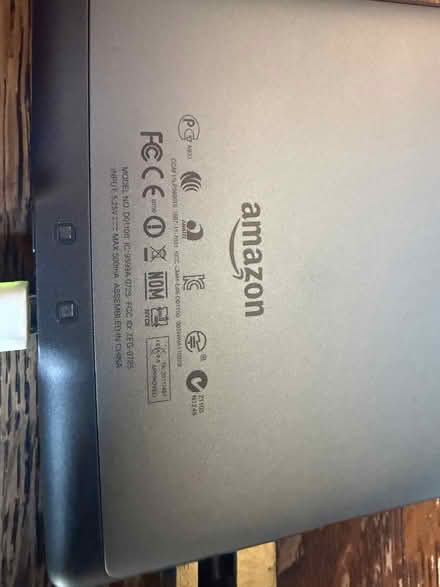 Photo of free Kindle - 4th Generation D01100 (07758) #2