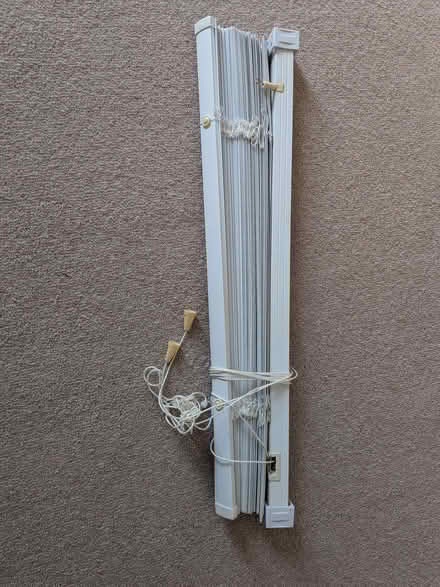 Photo of free Window blind (Barden Lake TN9) #1