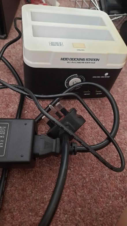 Photo of free HDD docking station (Byfleet KT14) #1