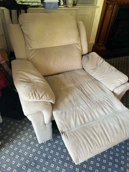 Photo of free Lightweight recliner (Woking GU22) #2