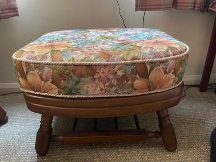 Photo of free Two chairs and footstool (Oxford, Cowley Road area OX4 1) #4