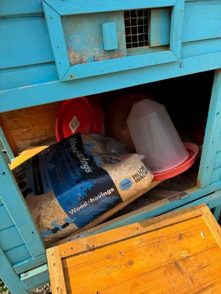 Photo of free Chicken coop Barry Island (Barry island CF62) #3