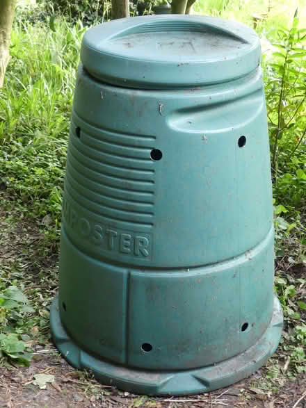 Photo of free Compost bin. (Little Snoring NR21) #1