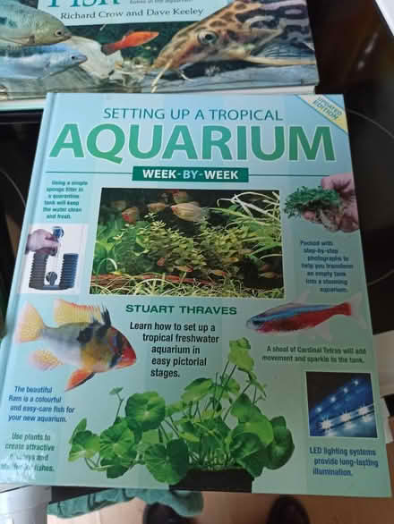 Photo of free 3 x books tropical fishes (M145hz) #3