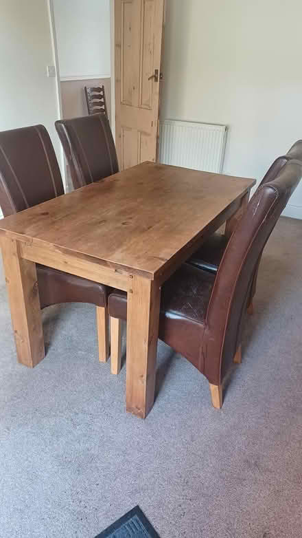 Photo of free Dining suite with 4 chairs (Bradshaw) #1
