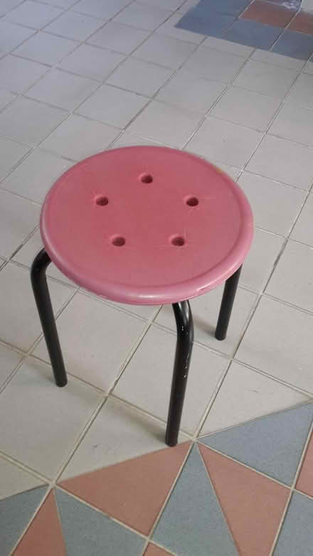 Photo of free Stool (Queenstown, near MRT) #1
