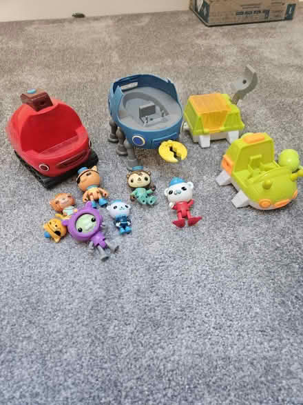 Photo of free Octonaut Toys (NG2) #1