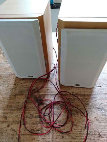 Photo of free jvc speakers (Northcourt OX14) #1