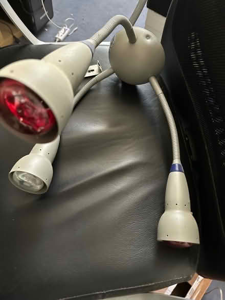 Photo of free Light 💡 fitting - 3x spotlights (Grays RM17) #3