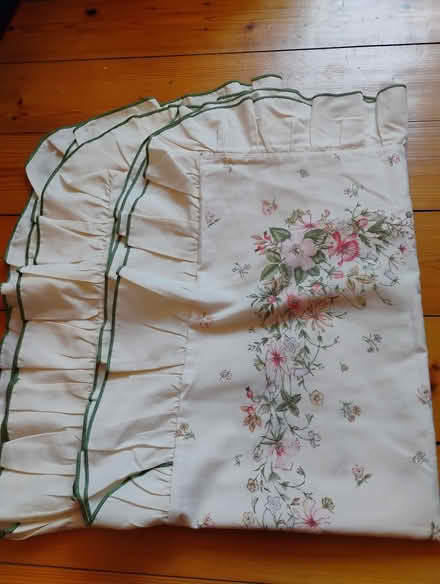 Photo of free Downie cover, single size, pillowcases (Seafield EH7) #2