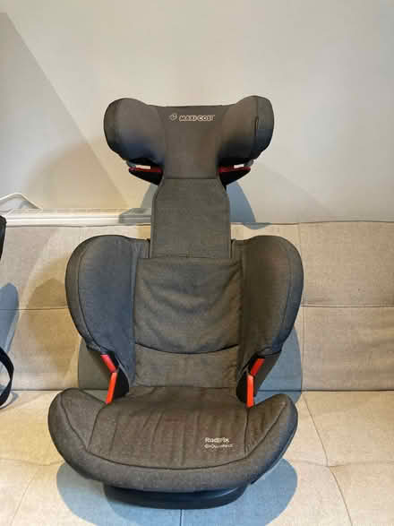 Photo of free Rodifix maxi Cosi car seat air protect. Isofix. Is for (Edgbaston B5) #1