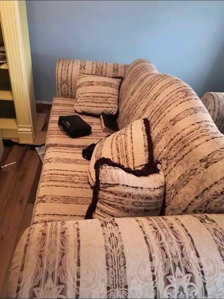 Photo of free furniture (Storage unit) #3