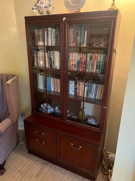 Photo of free G plan bookcase (Horspath OX33) #1