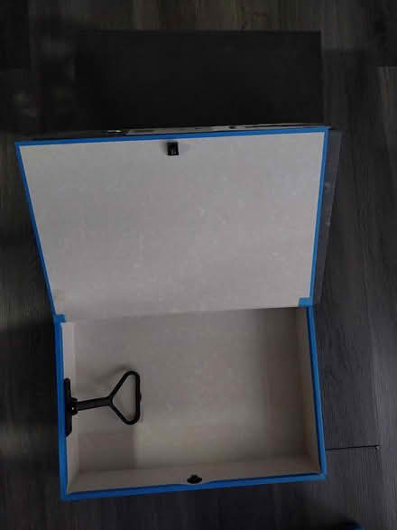 Photo of free Box files (AL7 Welwyn Garden City) #3