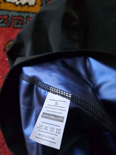 Photo of free trousers and tshirt - some kind of warm sports gear maybe? (Woodingdean BN2) #2