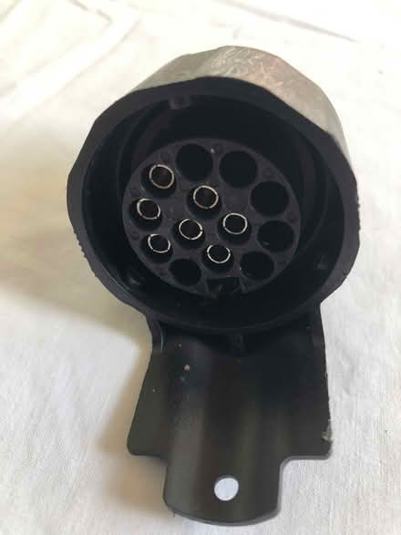 Photo of free 7 pin tow bar electrical connector (Harrogate HG2) #1