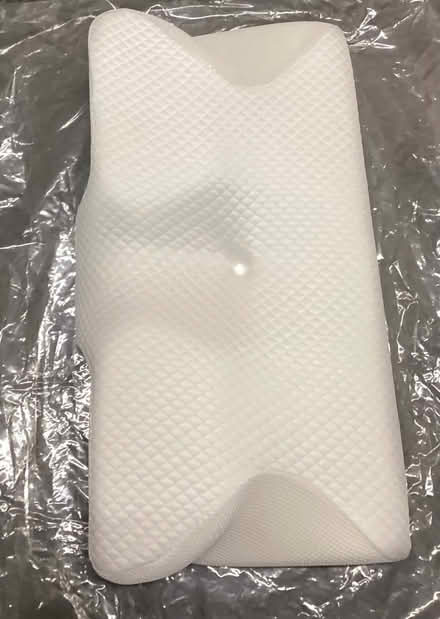 Photo of free 2 virtually new shaped-pillows (Hoddesdon EN11) #1